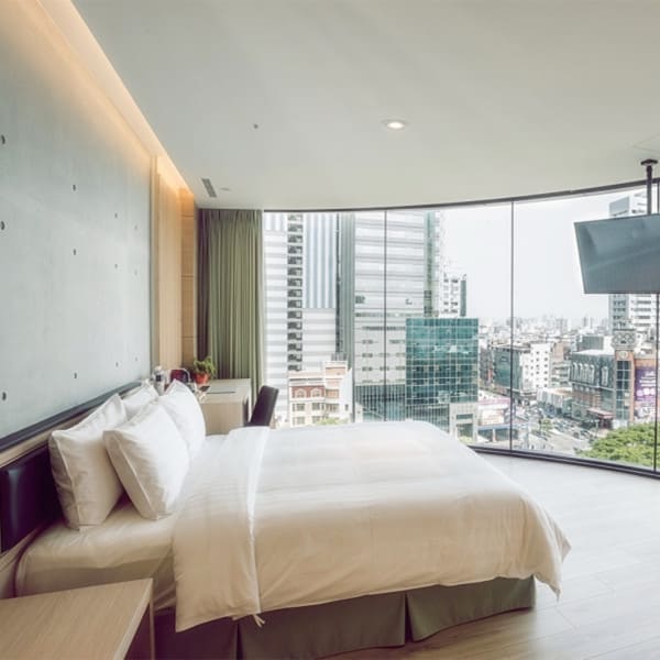 R14 巨蛋旅店 R14 巨蛋旅店